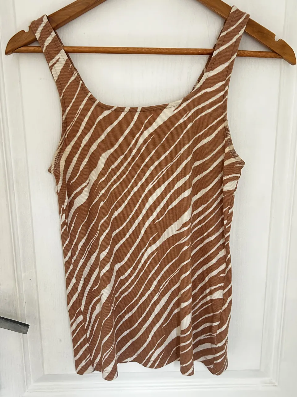 Musculosa a new day - imagen 1