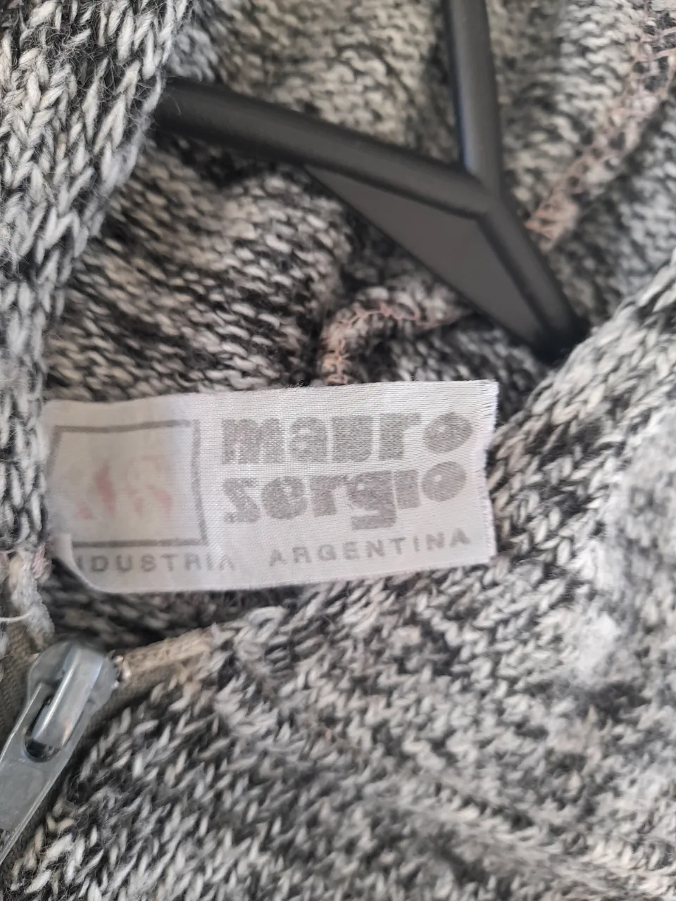 Buzo MAURO SERGIO · Talle M