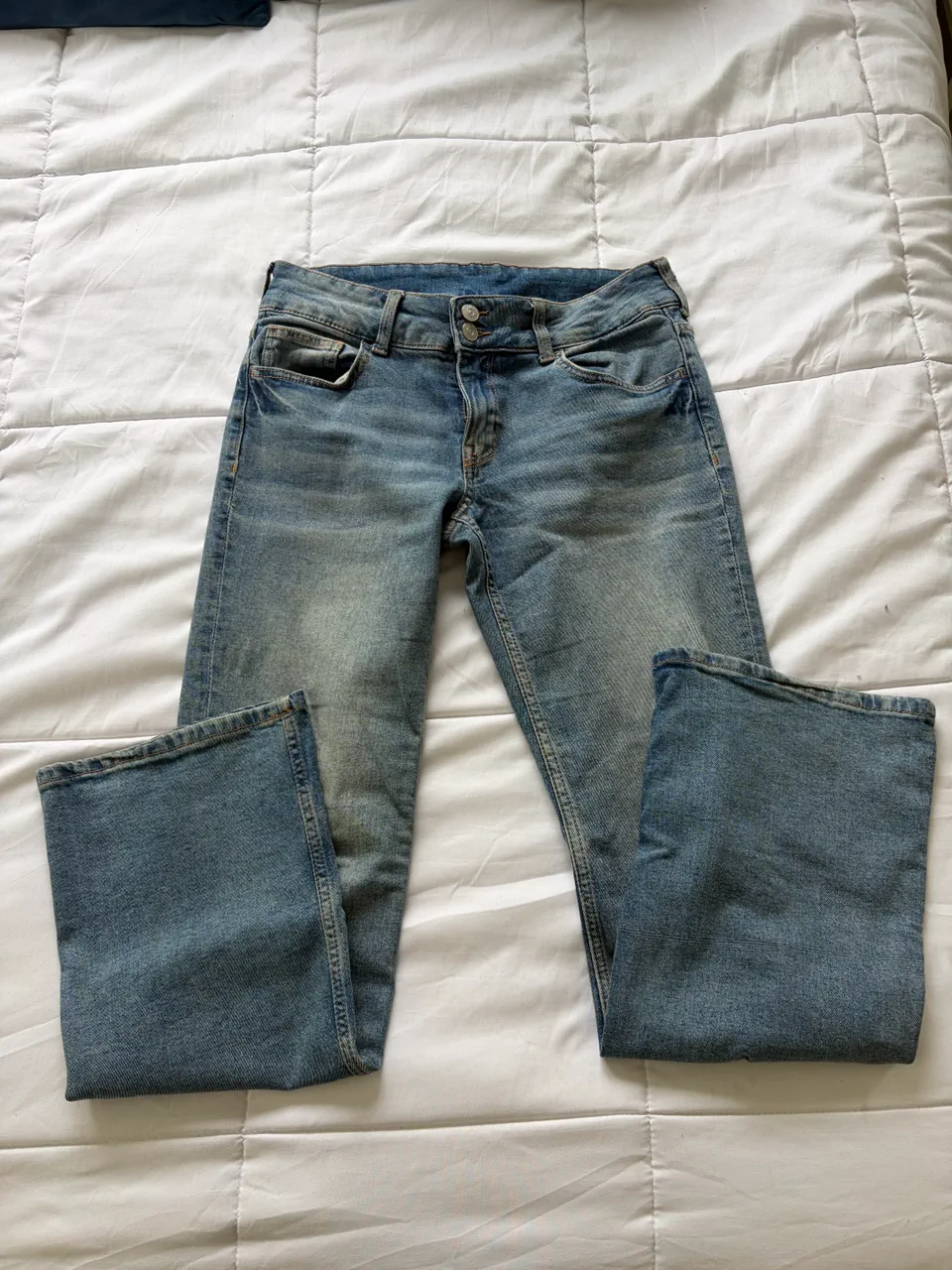 Jean Divided - imagen 1
