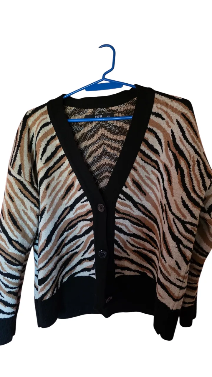 Cardigan ZHQUE - imagen 1