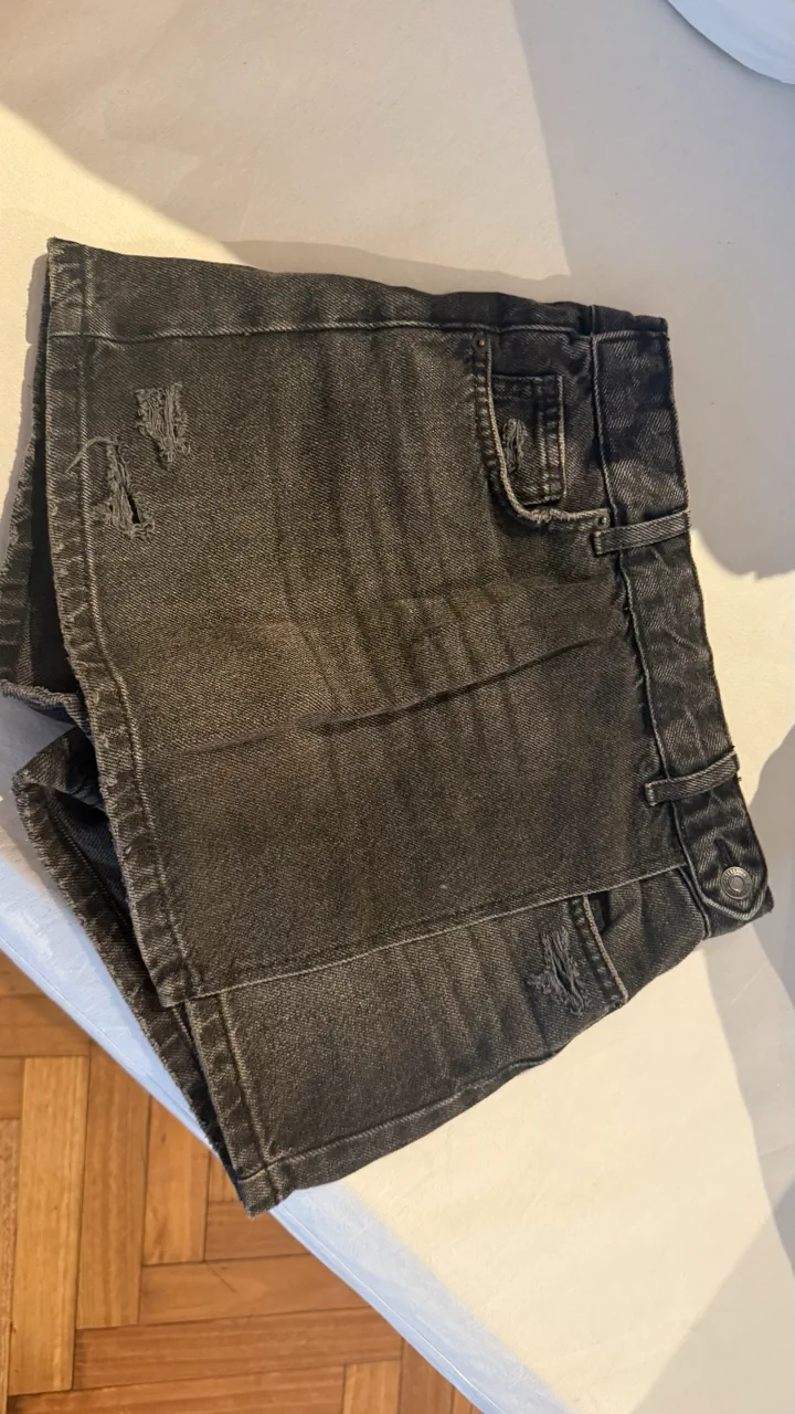 Short Zara - imagen 1