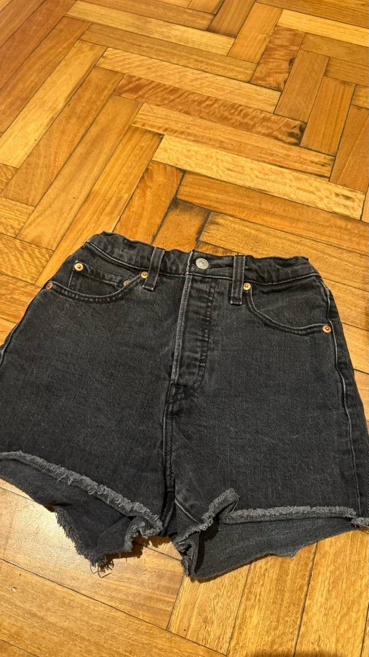 Short Levi's - imagen 1