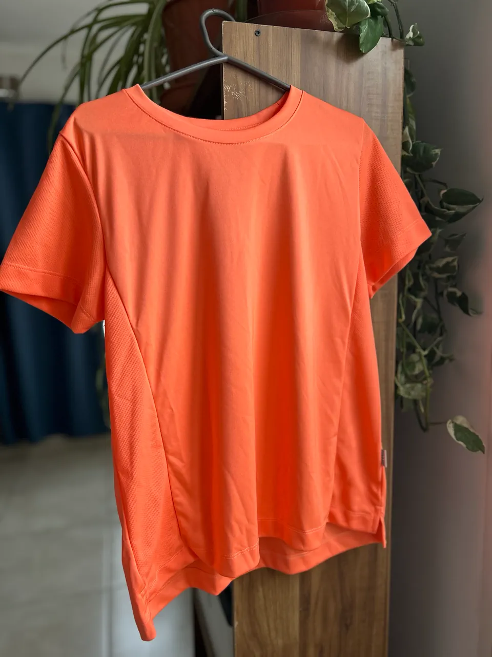 Remera Martina Di Trento · Talle L