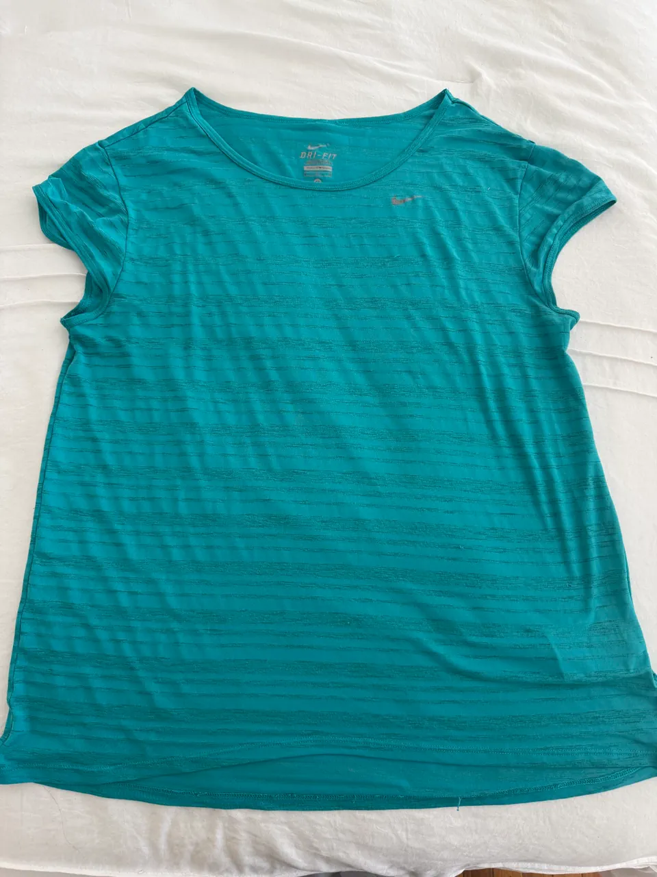Nike · Talle M