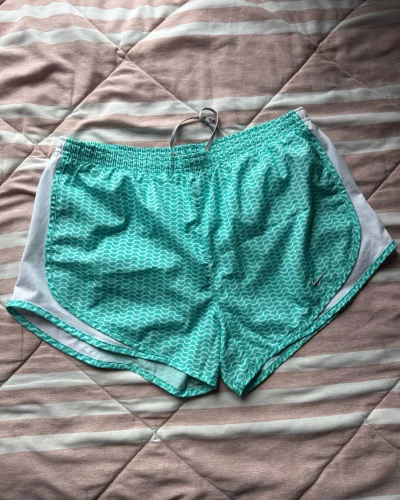 Nike · Talle M