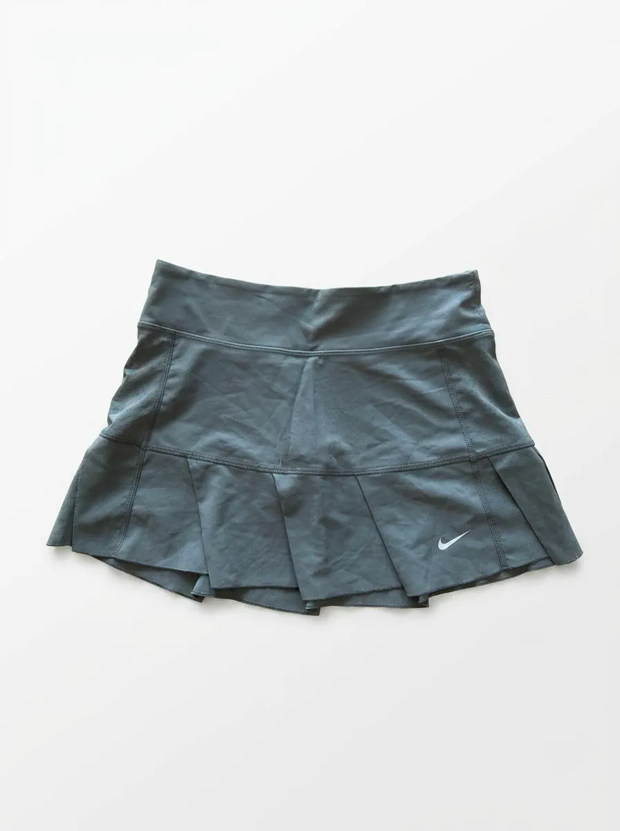 Pollera Nike - imagen 1