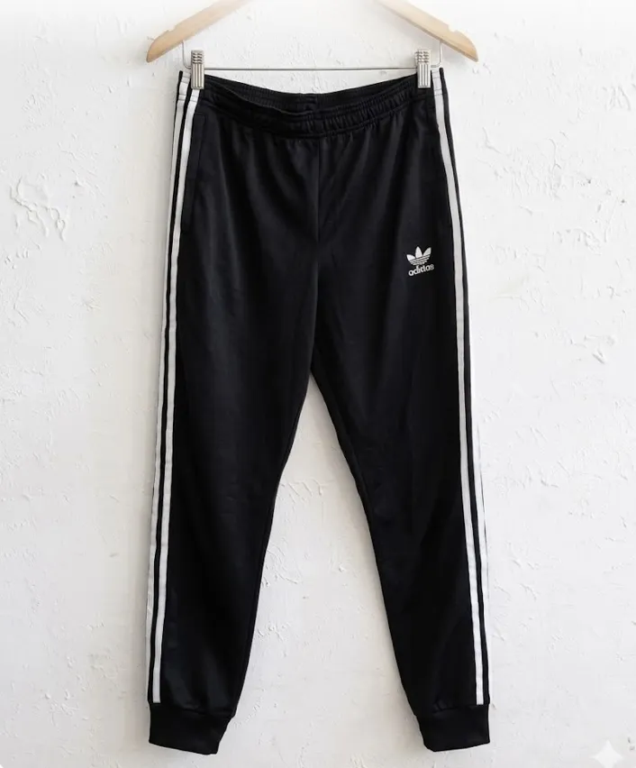 Pantalón adidas - imagen 1