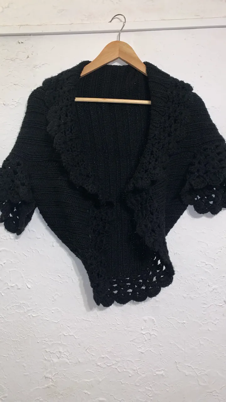 Sweater No tiene. · Talle único