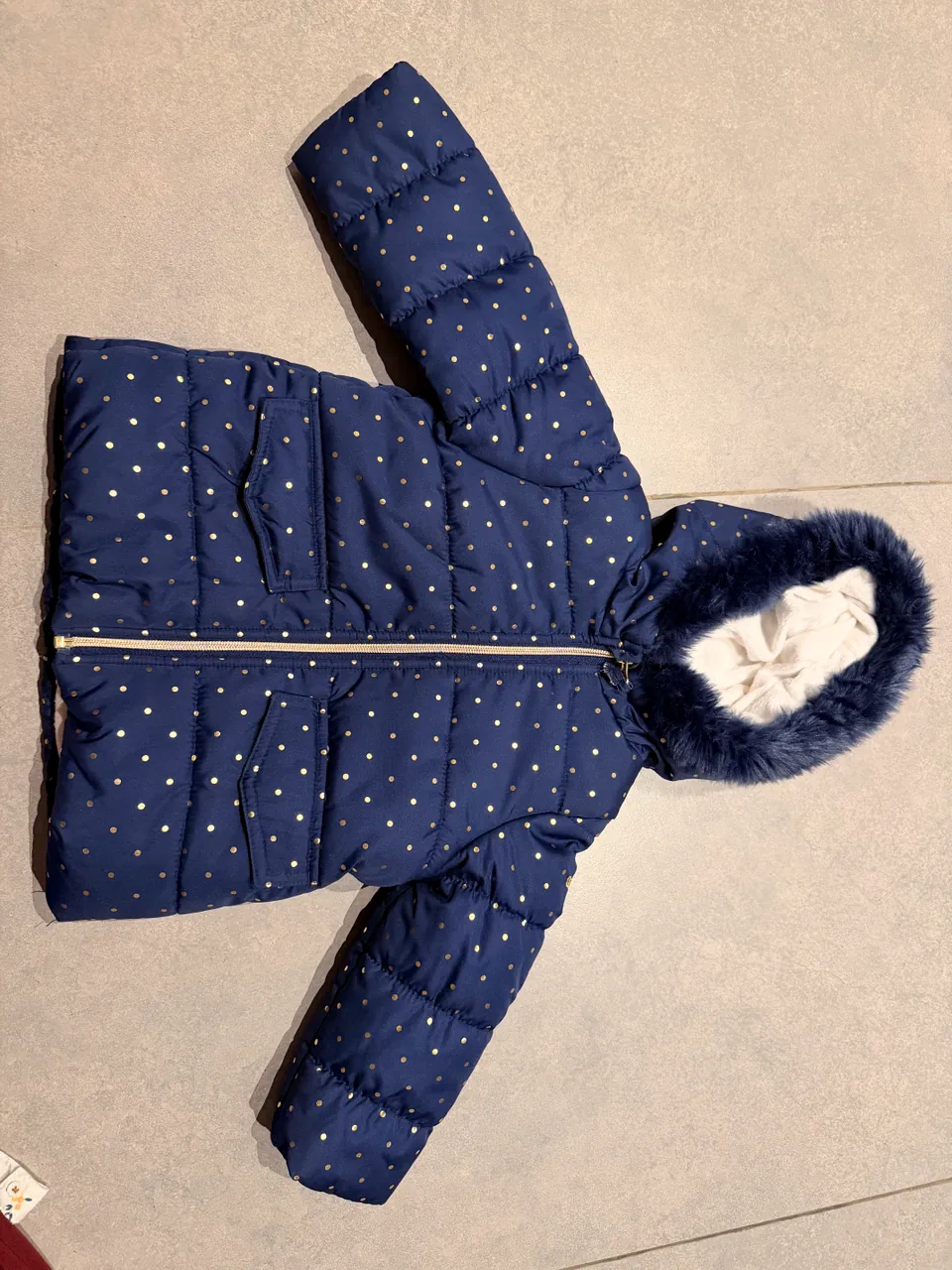 Campera Oshkosh · Talle 24–36 meses / 92 cm