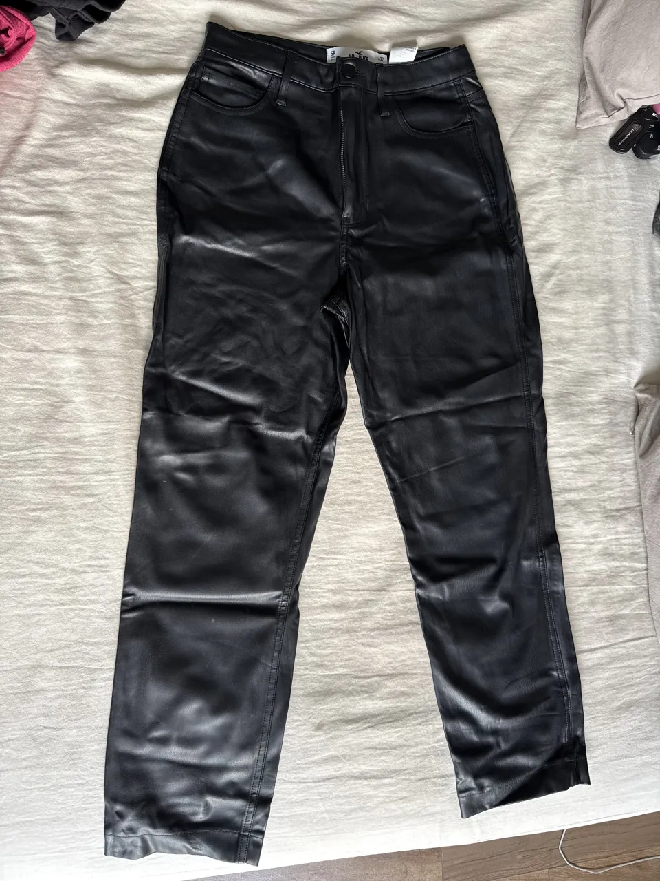 Hollister · Talle US 27