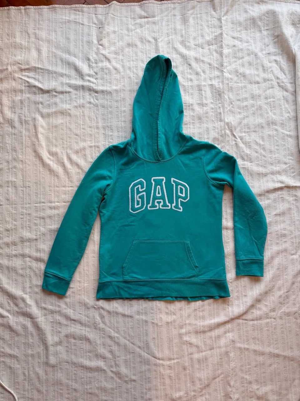 Buzo GAP - imagen 1