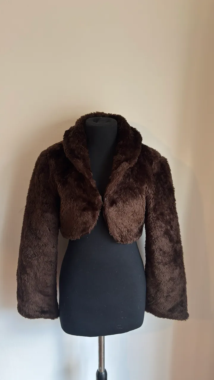 Campera 🟤 - imagen 1