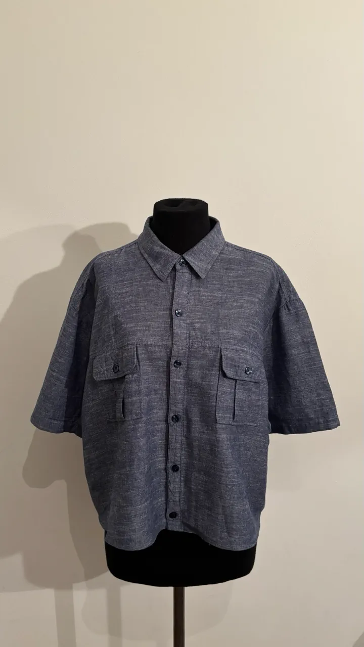 Camisa 🔹 · Talle XL