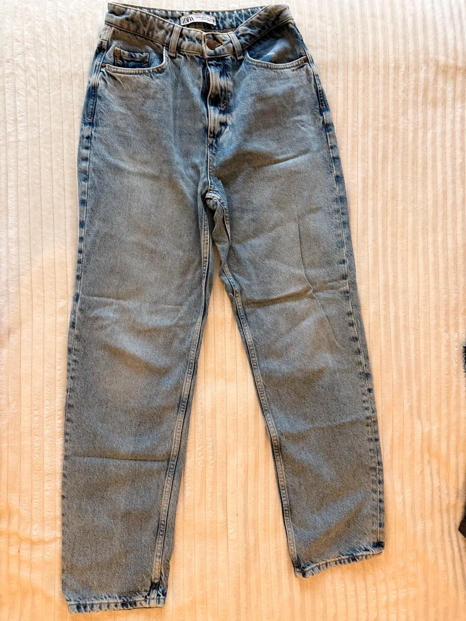 Zara · Talle EU 34