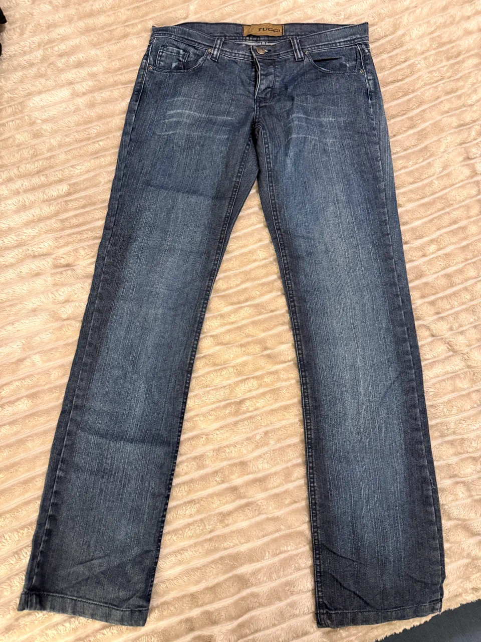 Jean Tucci - imagen 1