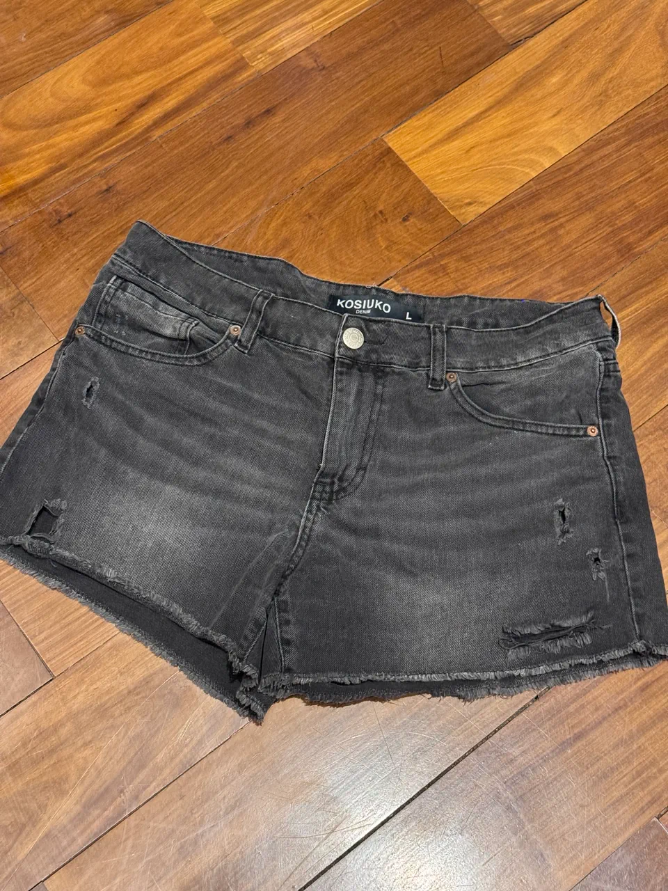 Short Kosiuko - imagen 1