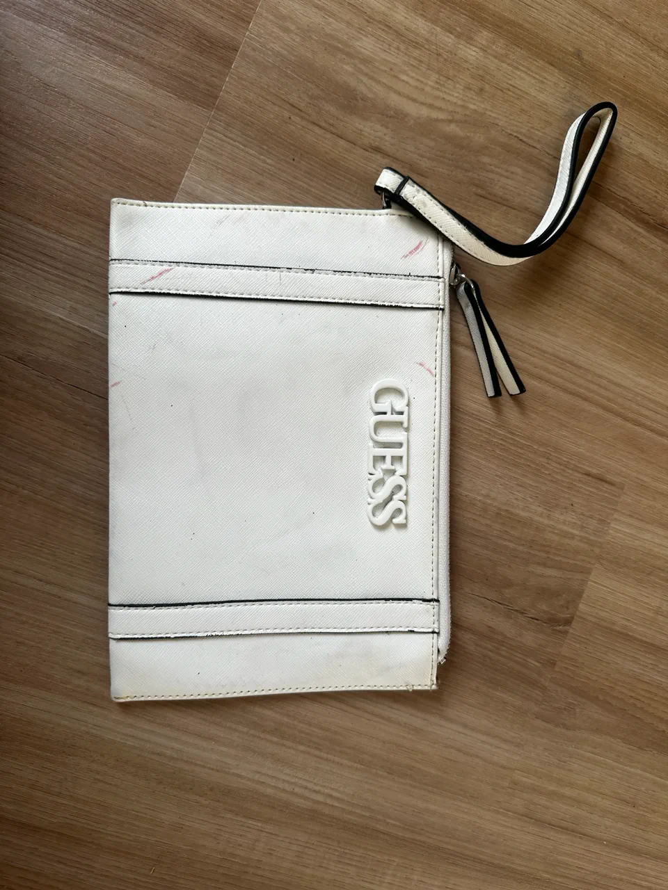 Billetera GUESS