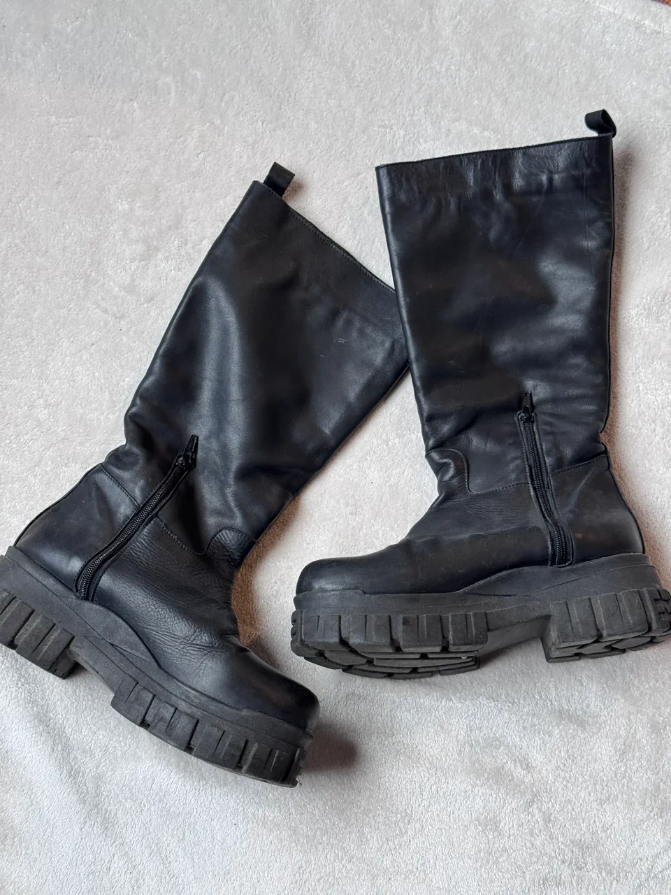 Botas Sin marca · Talle AR 38