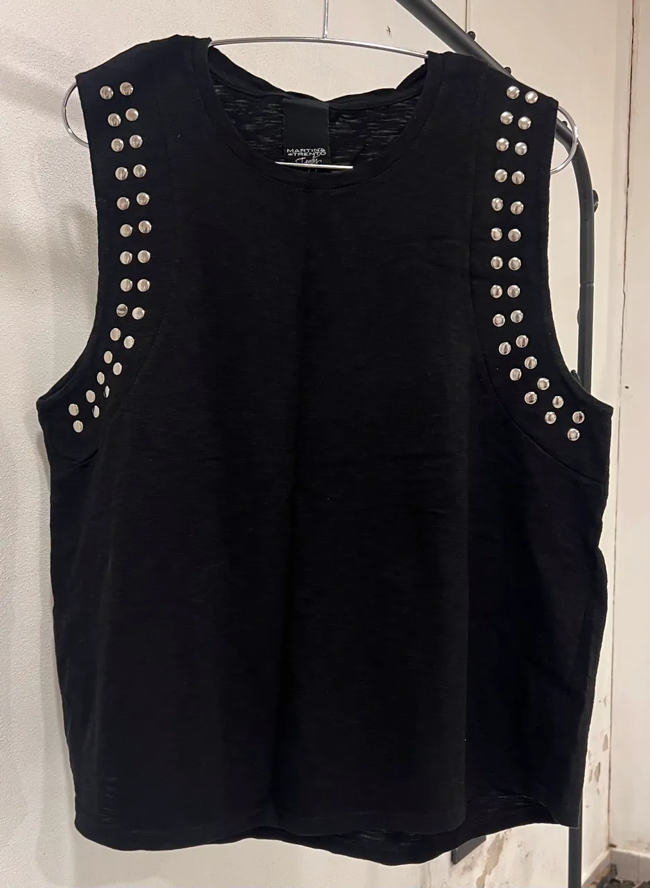 Musculosa Martina Di Trento - imagen 1