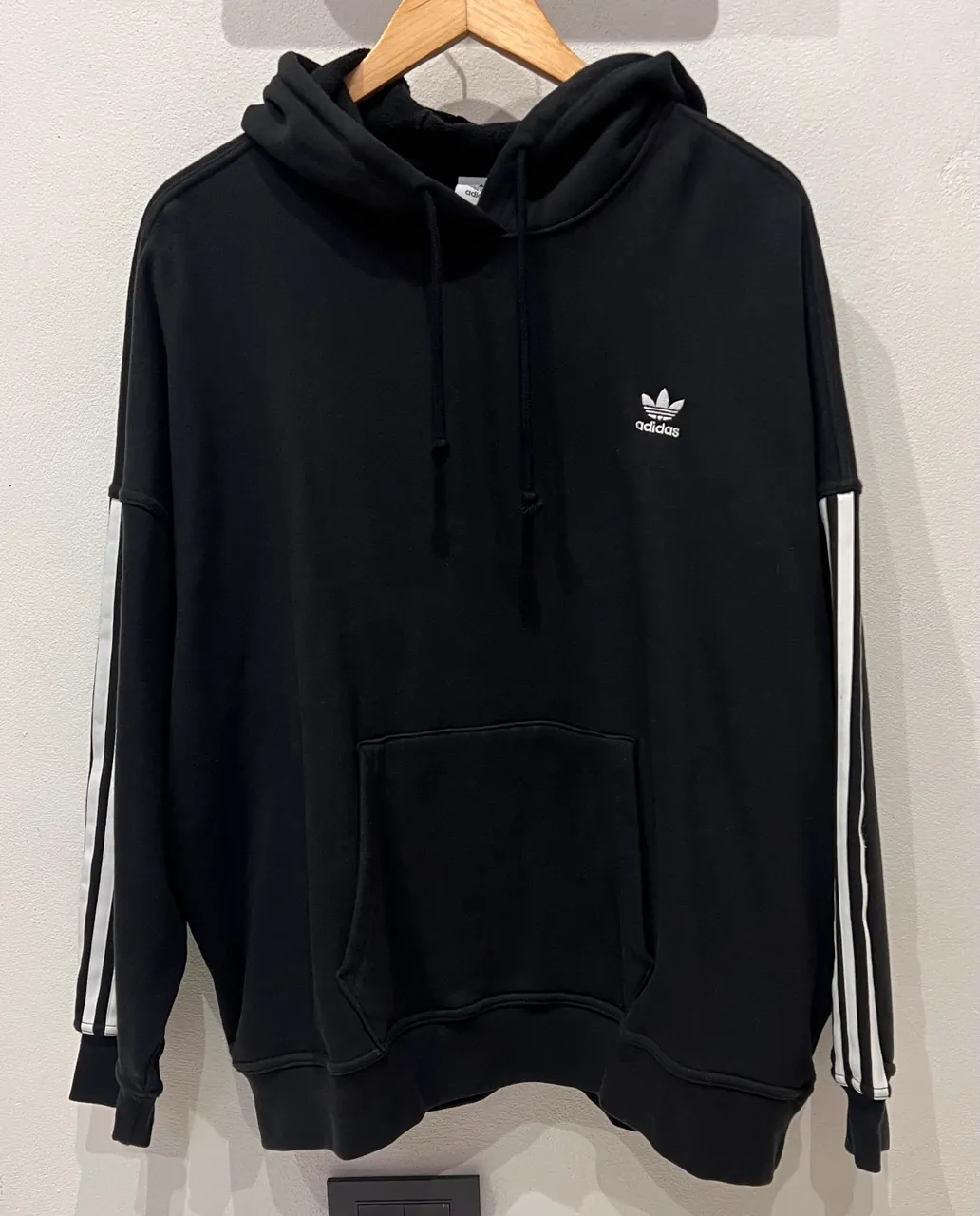 Buzo adidas - imagen 1