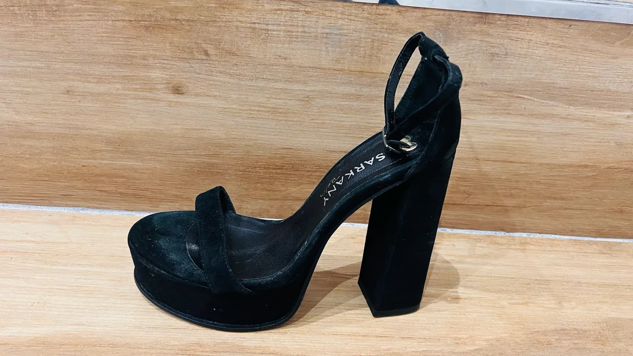 Sarkany · Talle EU 38