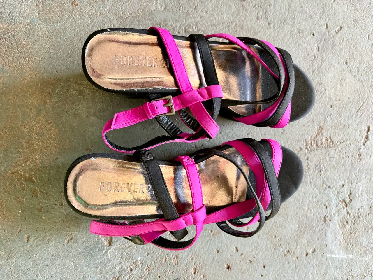 Forever 21 · Talle US 5.5