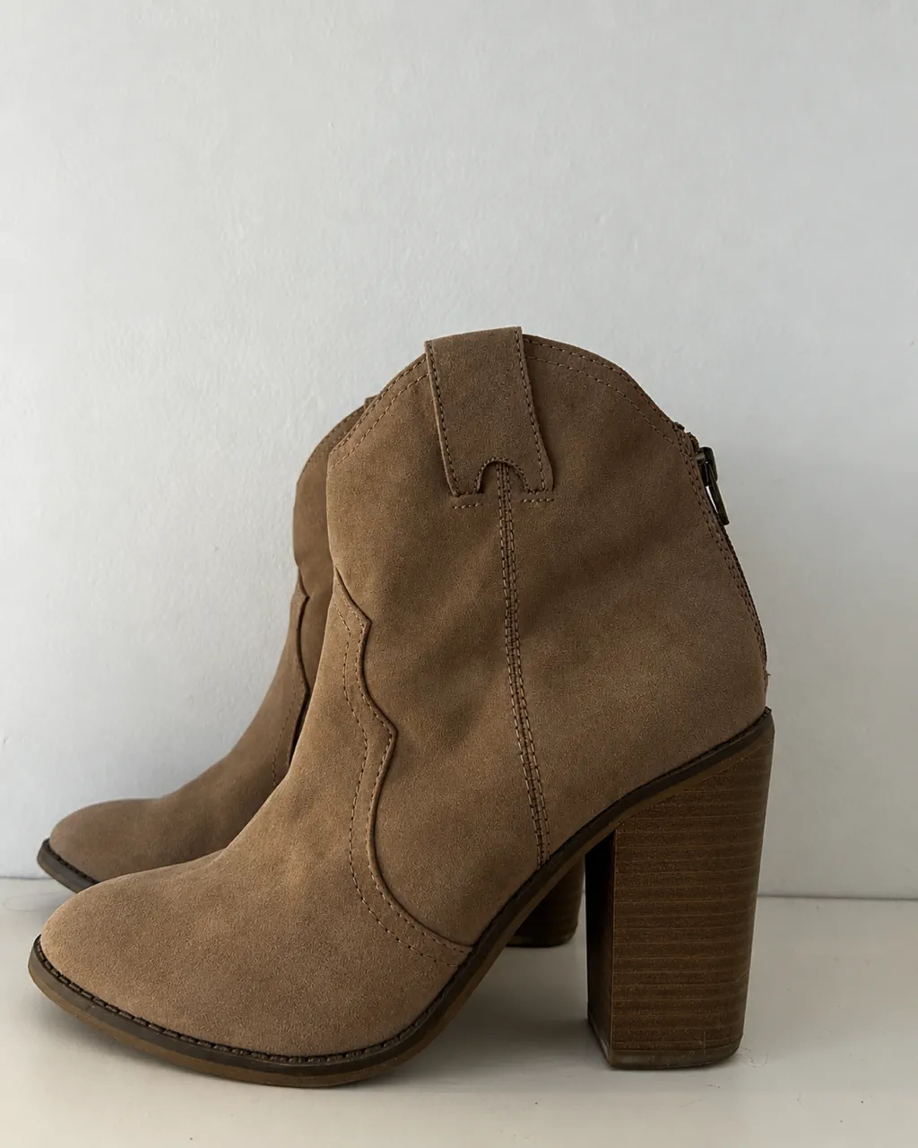 MERONA · Talle AR 40