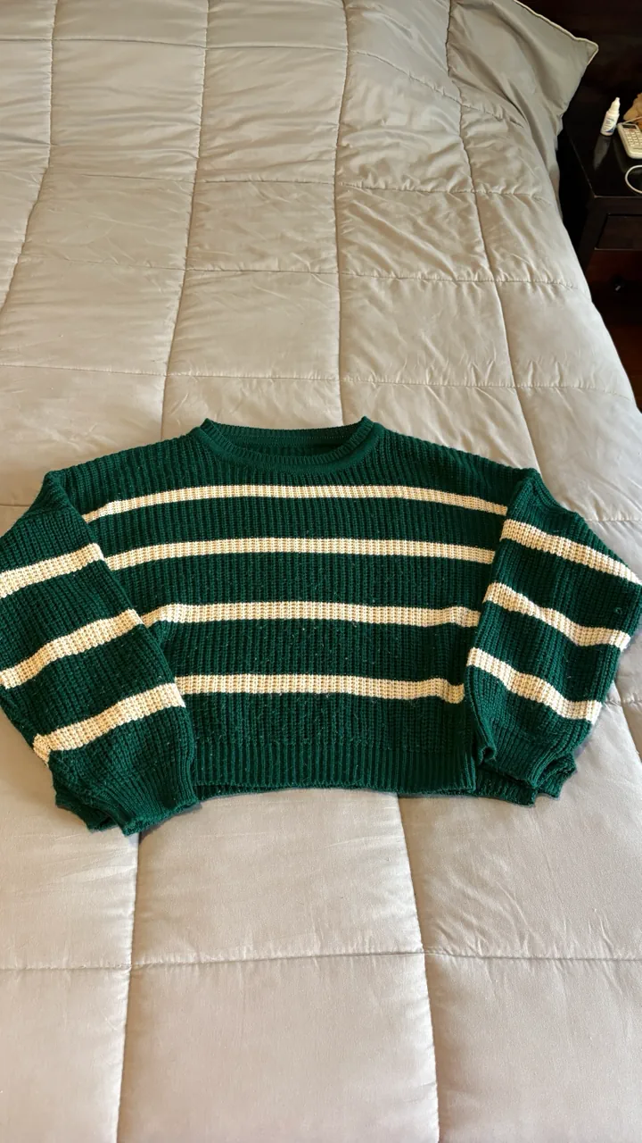 Sweater Avellaneda flores - imagen 1