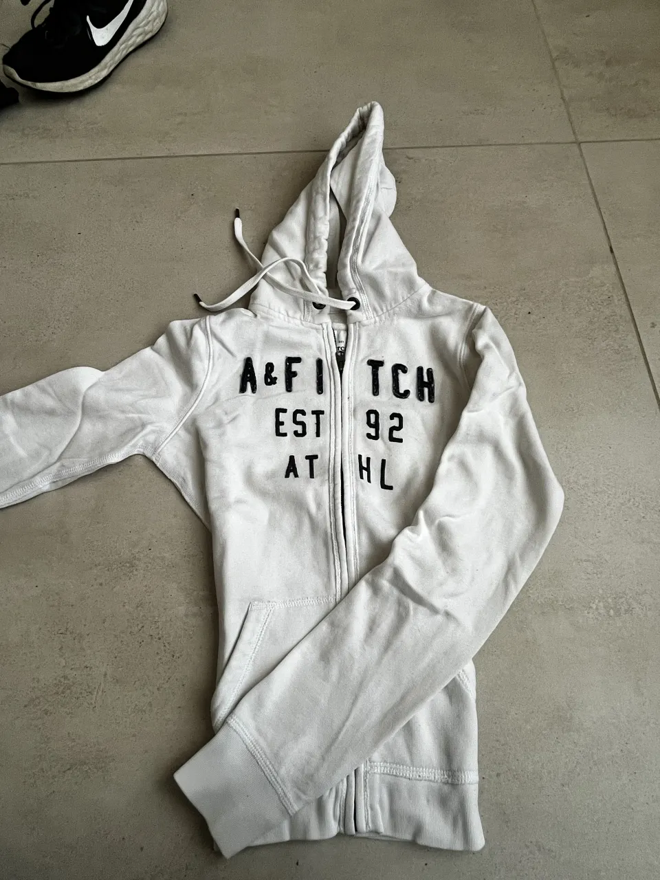 Buzo Abercrombie & Fitch · Talle S