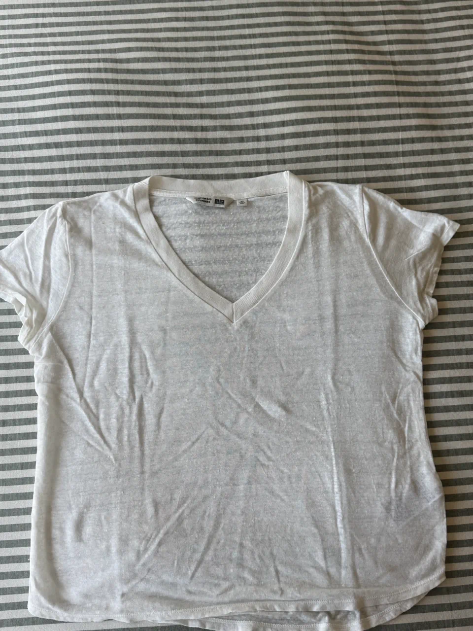 Remera Uniqlo - imagen 1