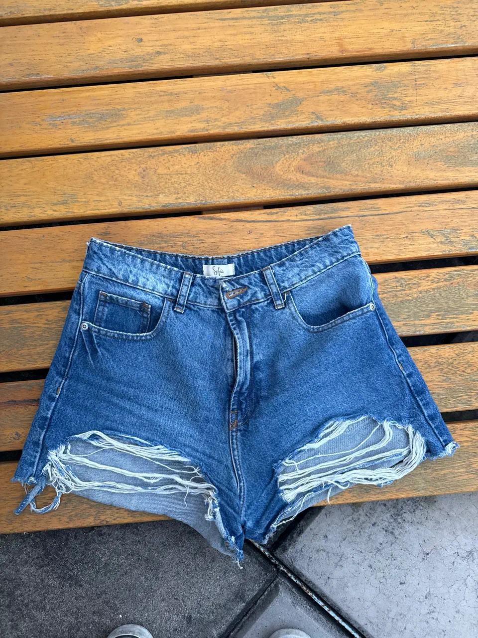 Short Sofia Sarkany · Talle EU 36