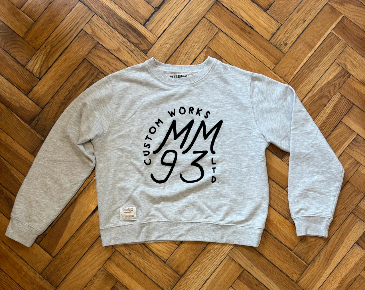 Buzo Pull&bear · Talle S