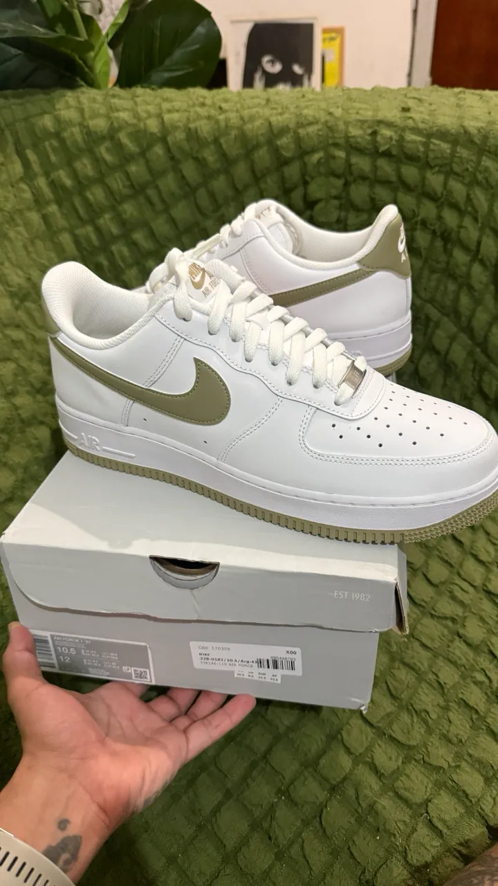 Nike · Talle US 10.5