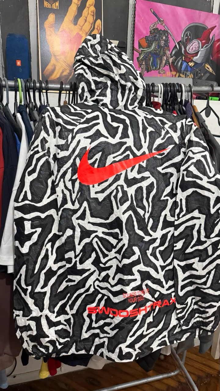 Nike · Talle S