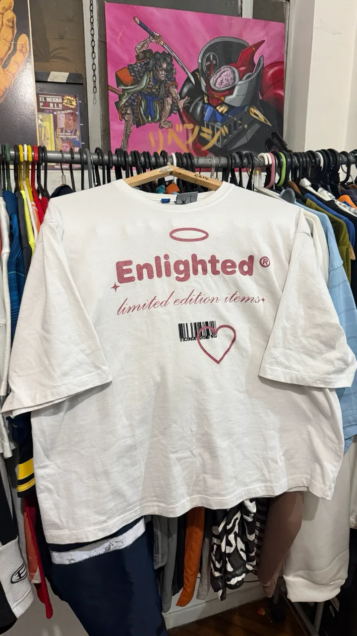 Remera Enlighted - imagen 1