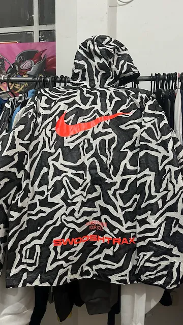 Nike · Talle S