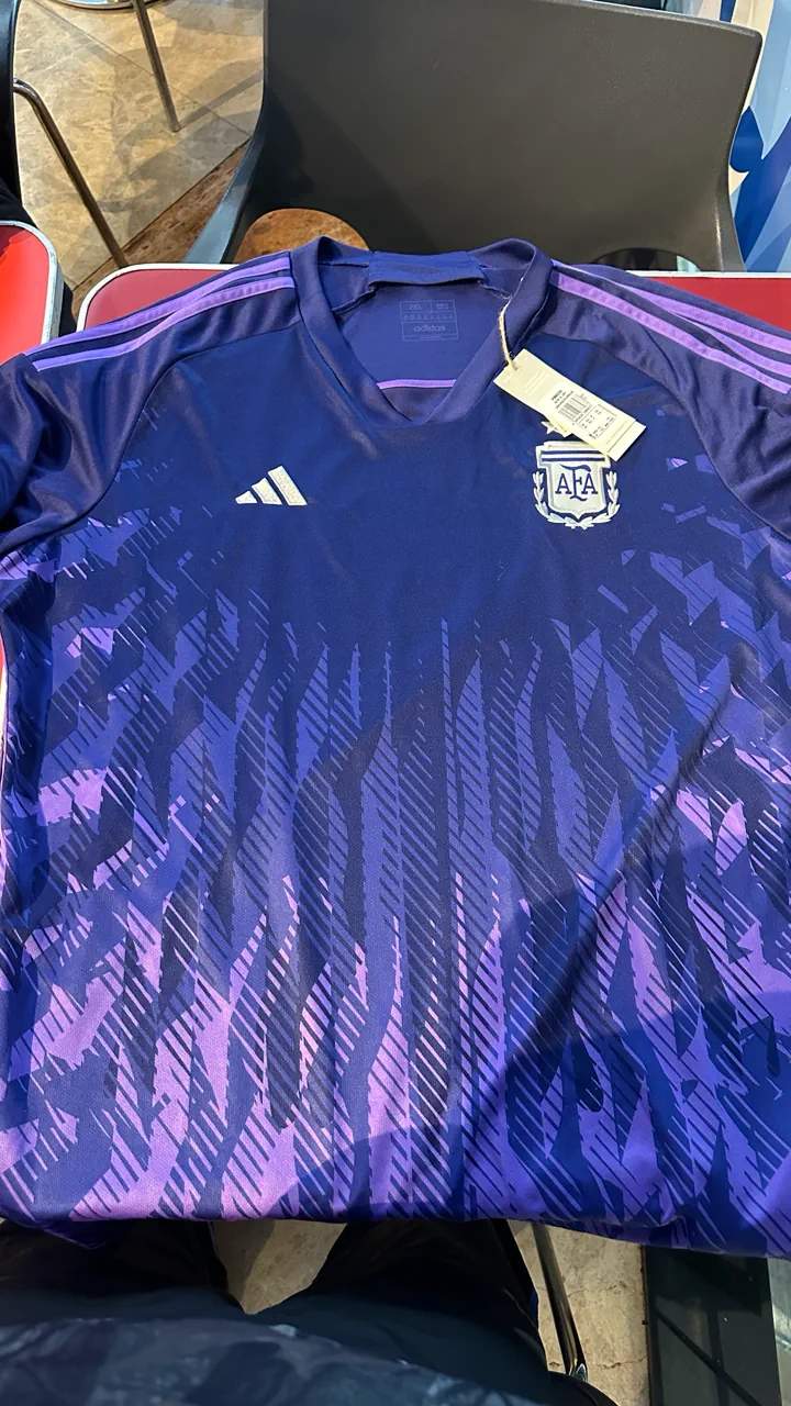 Camiseta adidas - imagen 2
