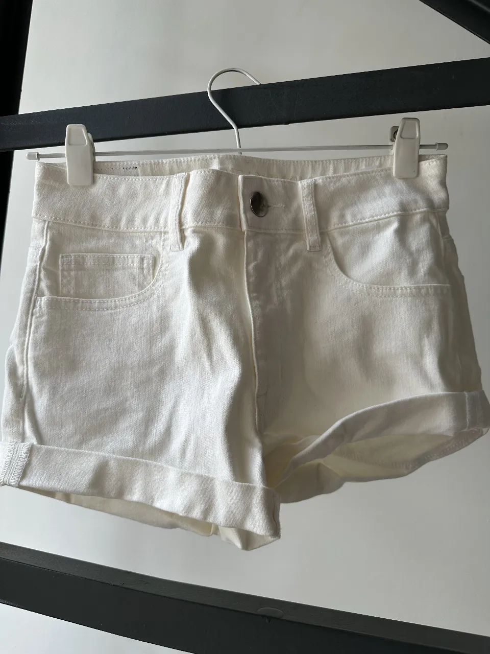 Short American Eagle Outfitters · Talle M