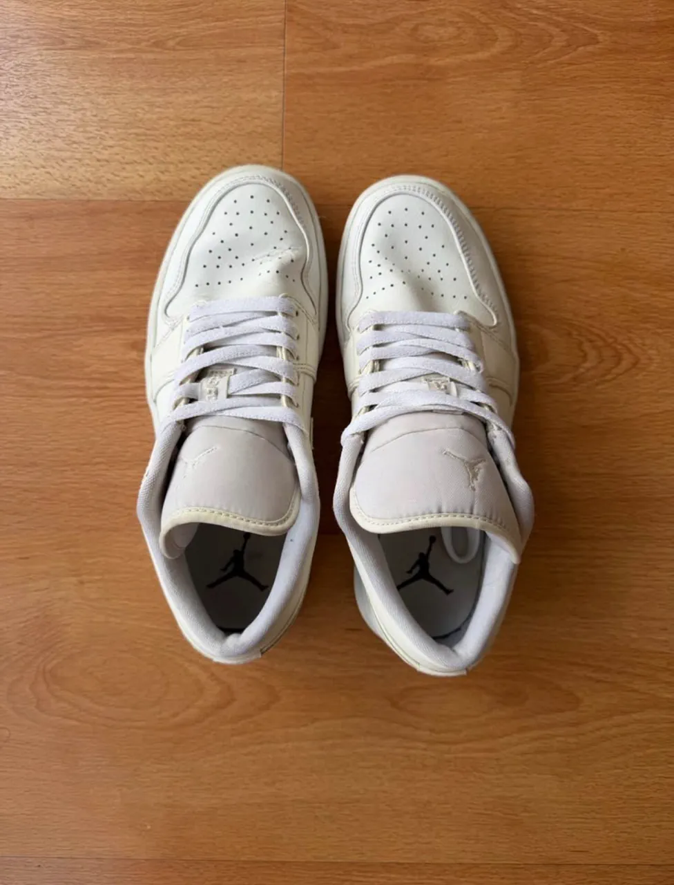 Jordan · Talle AR 37