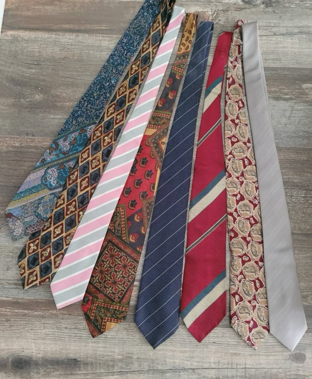 Corbata Otra - imagen 1