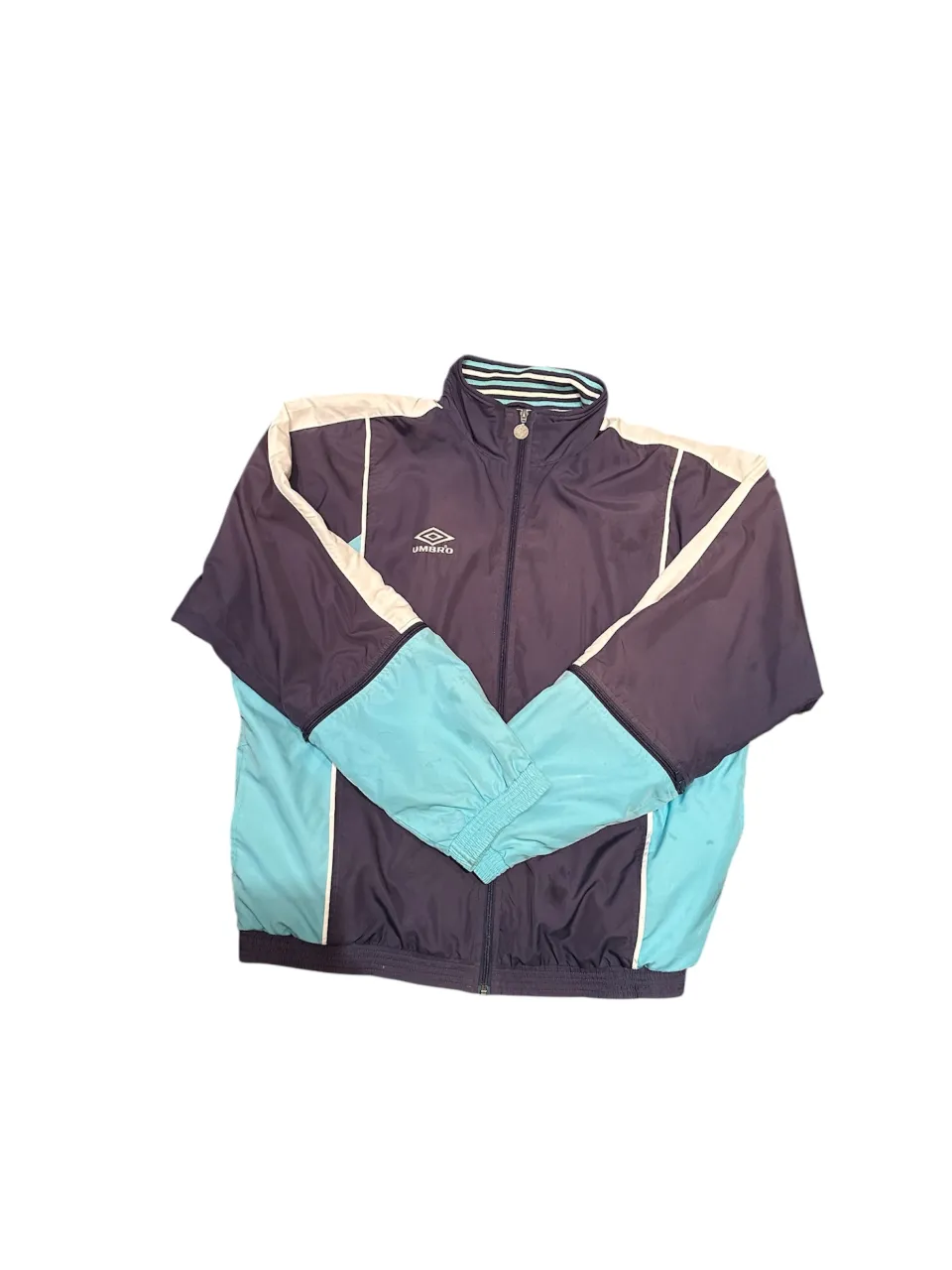 Rompeviento Umbro · Talle L