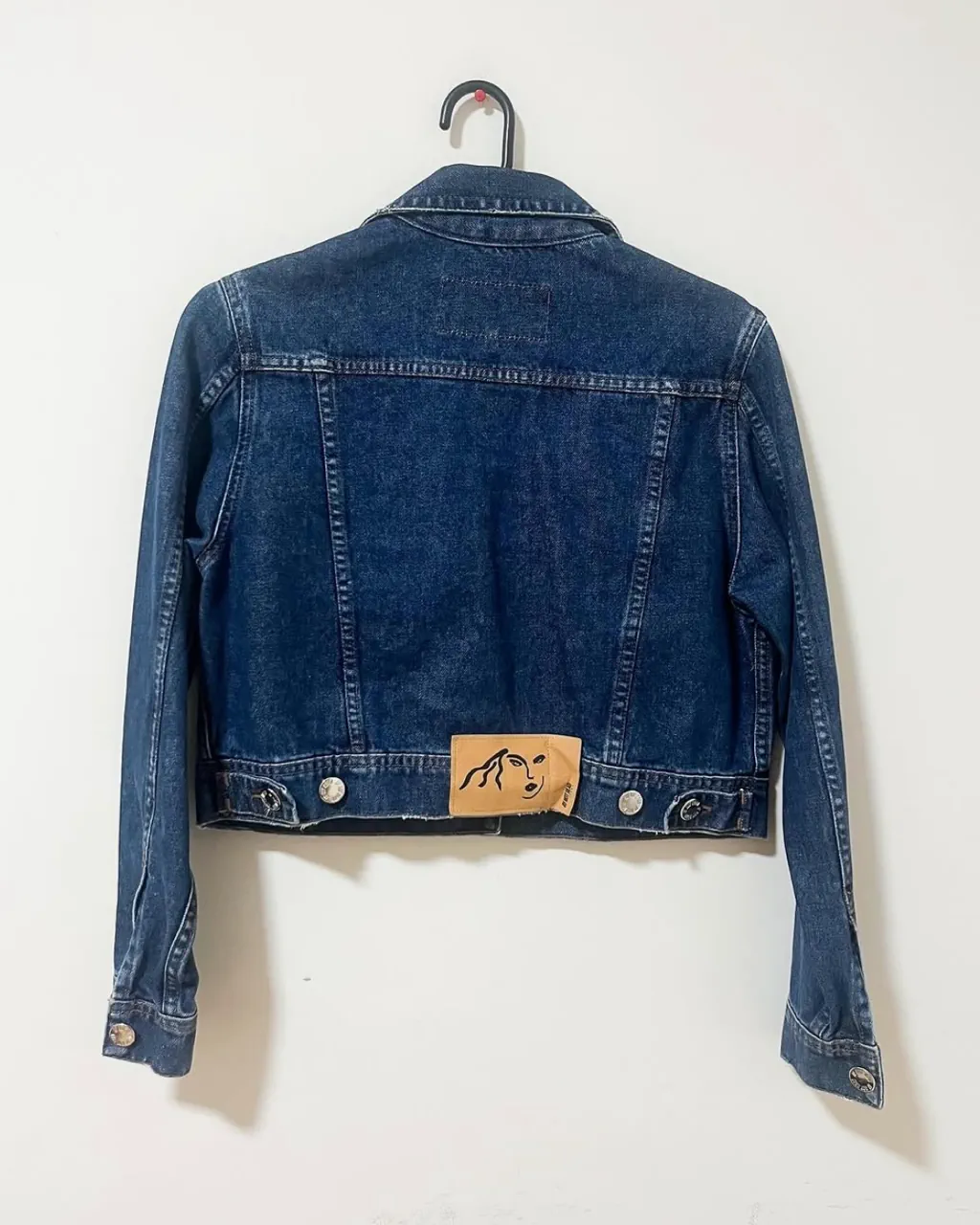 Campera Ay Not Dead - imagen 4