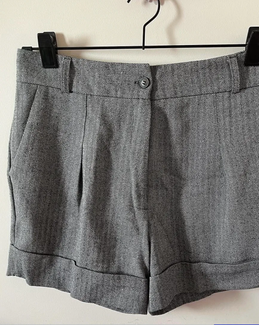 Short Delaostia - imagen 3