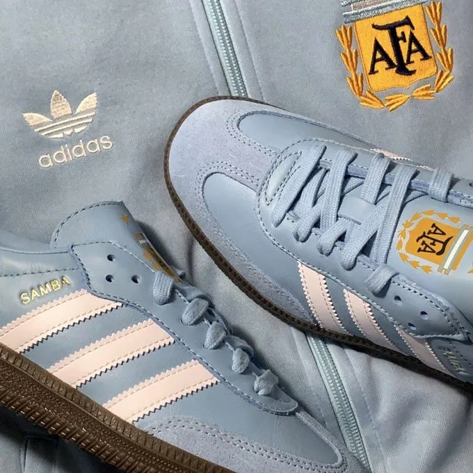 adidas · Talle AR 39