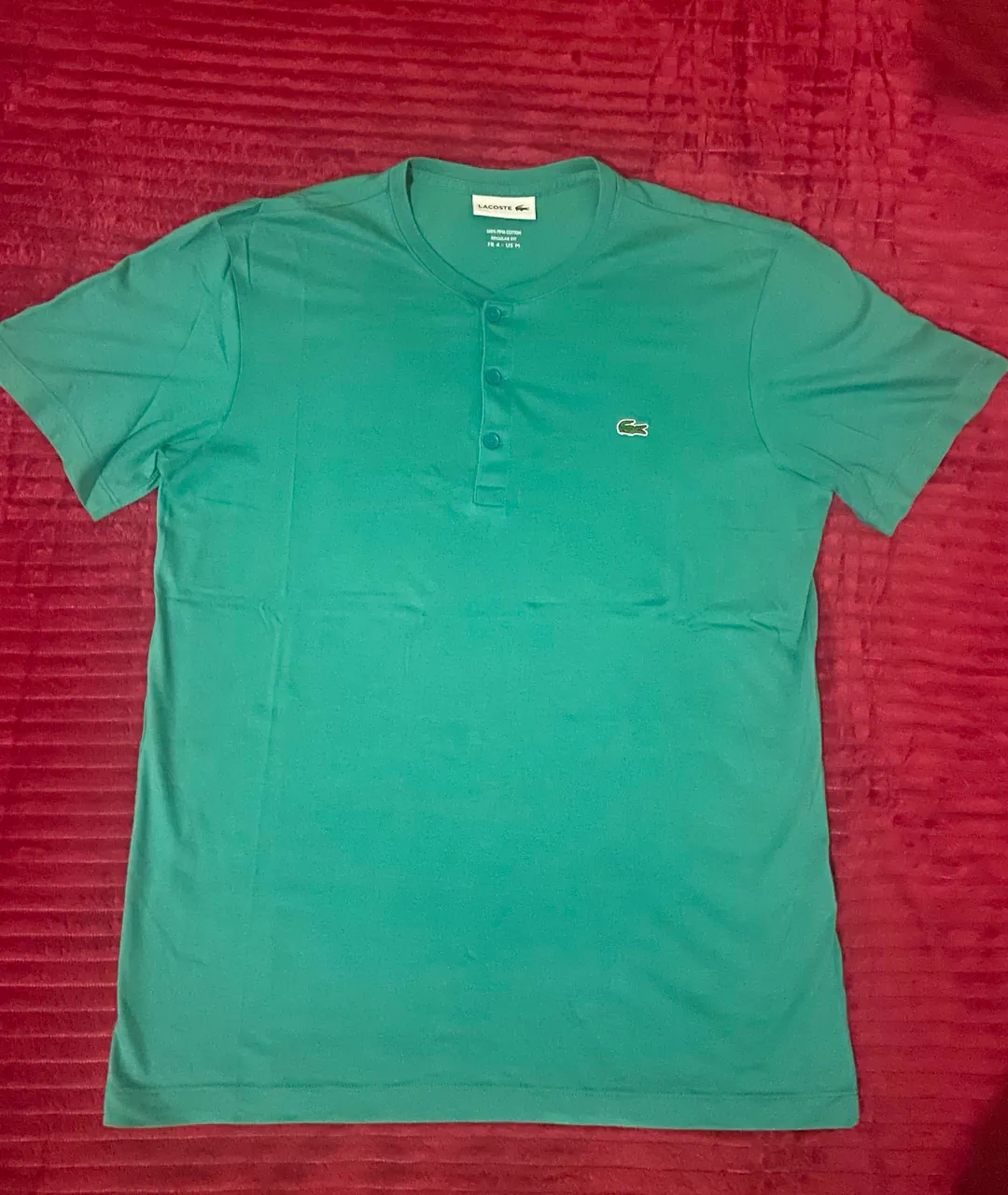 Lacoste · Talle M