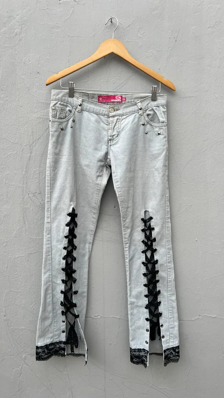 Pantalón Muaa · Talle US 27