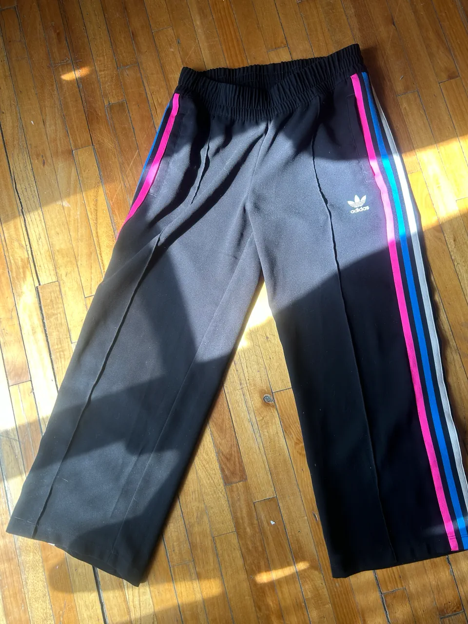 Pantalón adidas - imagen 1