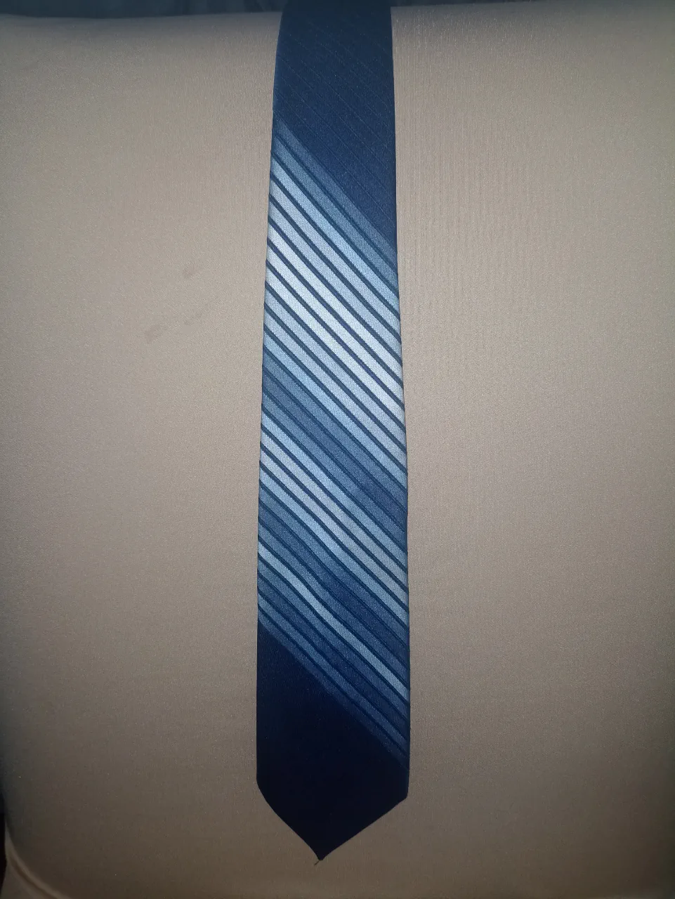 Corbata Emar - imagen 1