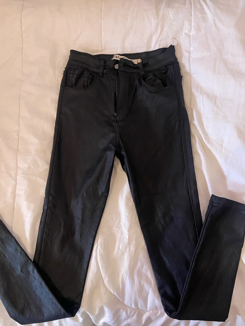 MATERIA JEANS · Talle L