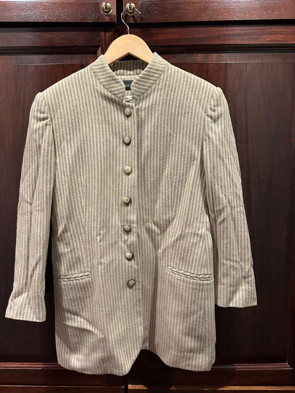 Awada · Talle L